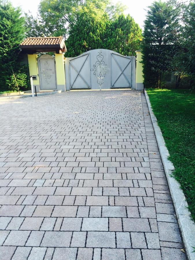 Villa Althea Ronago Exterior foto